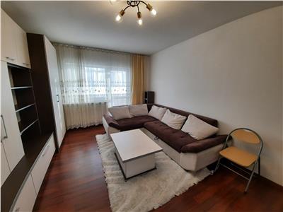Apartament cu 2 camere decomandat, situat Intre Lacuri!