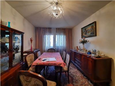 Apartament cu 4 camere, 78 mp, situat in cartierul Manastur!