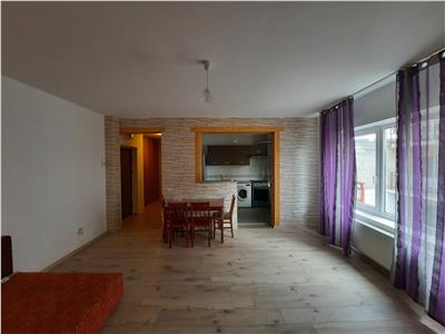 Apartament 2 camere ,57 mp, situat in Floresti pe strada Razoare!