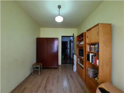 Apartament cu 2 camere, 40 mp, situat in cartierul Manastur!