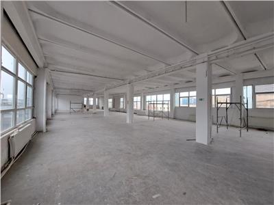 Hala open space, 614 mp, lift de marfa, zona Piata 1 MAI