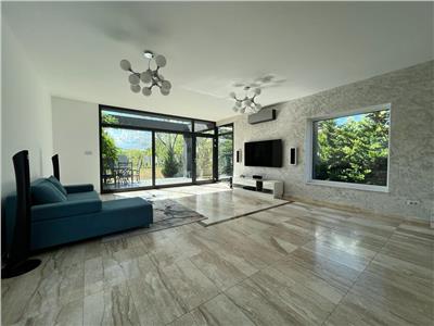 Casa individuala cu Arhitectura Moderna ,situata in cartierul Borhanci!