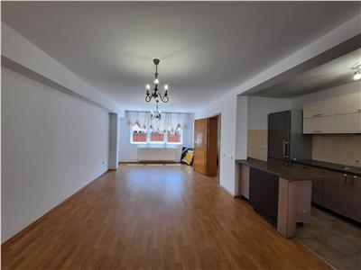 Casa cu 4 camere,105 mp, situata in cartierul Europa!