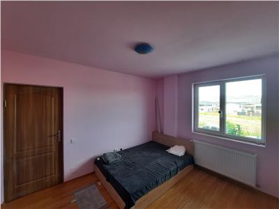 Apartament 3 camere , 45 mp, situat in Floresti pe strada Teilor!