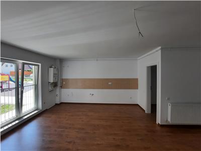 Apartament 2 camere , 60 mp utili, situat in Floresti pe strada Eroilor!