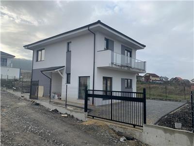 Casa Individuala situata in Chinteni cu teren generos .
