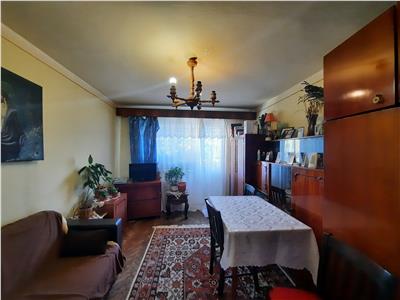 Apartament cu 3 camere, 44 mp, situat in cartierul Gheorgheni!