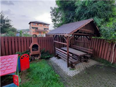 Apartament 2 camere, mobilat si utilat, 54 mp utili + 60 mp gradina, zona Terra!