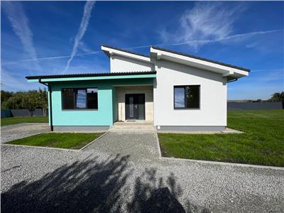 Casa individuala situata in Jucu cu teren generos 919 mp!
