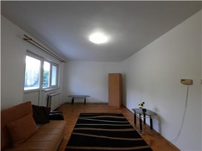 Apartament cu 3 camere, 64 mp, situat in cartierul Plopilor!