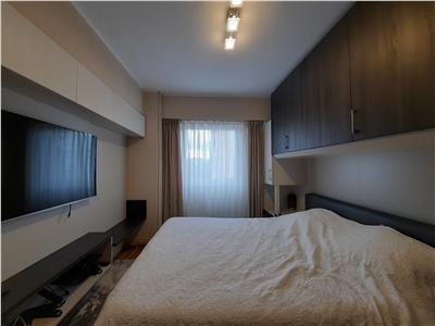 Apartament cu 3 camere, 74 mp, situat in Piata Marasti!