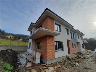 Casa Tip Duplex, P+E, 120 mp utili, situat in Floresti!