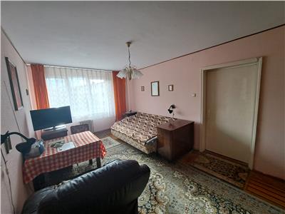 Apartament cu 2 camere, 47 mp utili, situat in zona strazii Horea!
