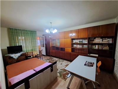 Apartament 3 camere, mobilat si utilat, situat in cartierul Marasti!