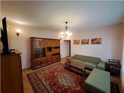 Casa de inchiriat, curte comuna, 72 mp utili, situata pe strada Decebal!