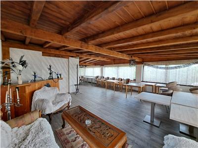 Spatiu comercial, 300 mp utili, situat in cartierul Intre Lacuri!