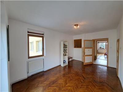 Apartament cu 2 camere, 63 mp utili, situat in zona strazii Horea!