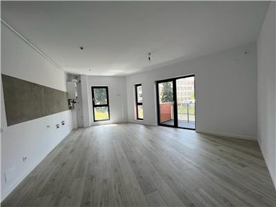 Apartament cu 2 camere,semidecomandat,Totul NOU, situat in Piata Abator!!