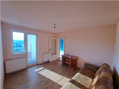 Apartament cu 3 camere, decomandat, situat in cartierul Manastur!