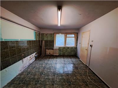 Apartament cu 3 camere, 64 mp utili, situat in cartierul Manastur!