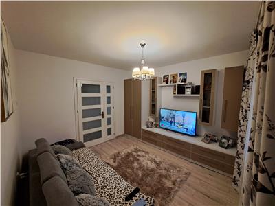 Apartament cu 3 camere, mobilat si utilat, situat in cartierului Gheorgheni!