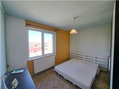 Apartament cu 2 camere, Decomandat, situat in cartierul Gheorgheni!