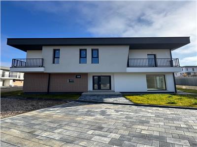 Casa Unifamiliala  Parter + Etaj , situata in Floresti!