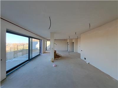 Apartament cu 3 camere, 140 mp utili, situat in cartierul Europa!