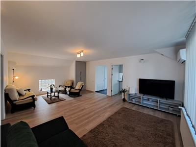 Apartament cu 3 camere, 100 mp utili, situat in cartierul Gruia!