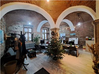 Spatiu pentru birou, 64 mp utili, situat in zona Ultracentrala!