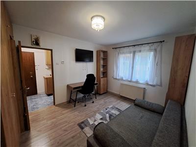 Apartament cu 2 camere, 40 mp utili, situat in cartierul Manastur!